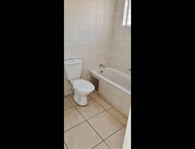 3 bed property to rent in KLEINFONTEIN